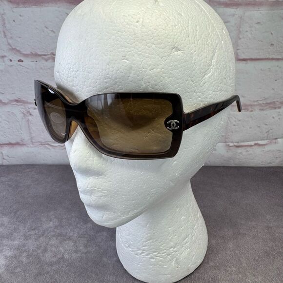 Chanel Vintage Y2K Rectangular 5065 Brown Sunglasses - Picture 1 of 12